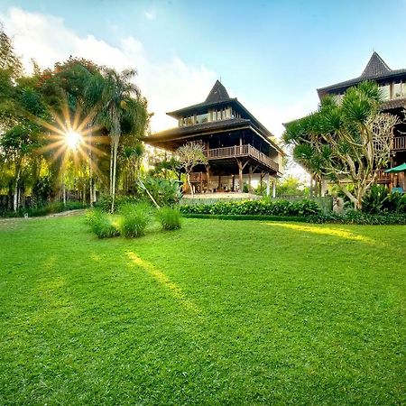 Villa Atas Awan ปายางัน ภายนอก รูปภาพ