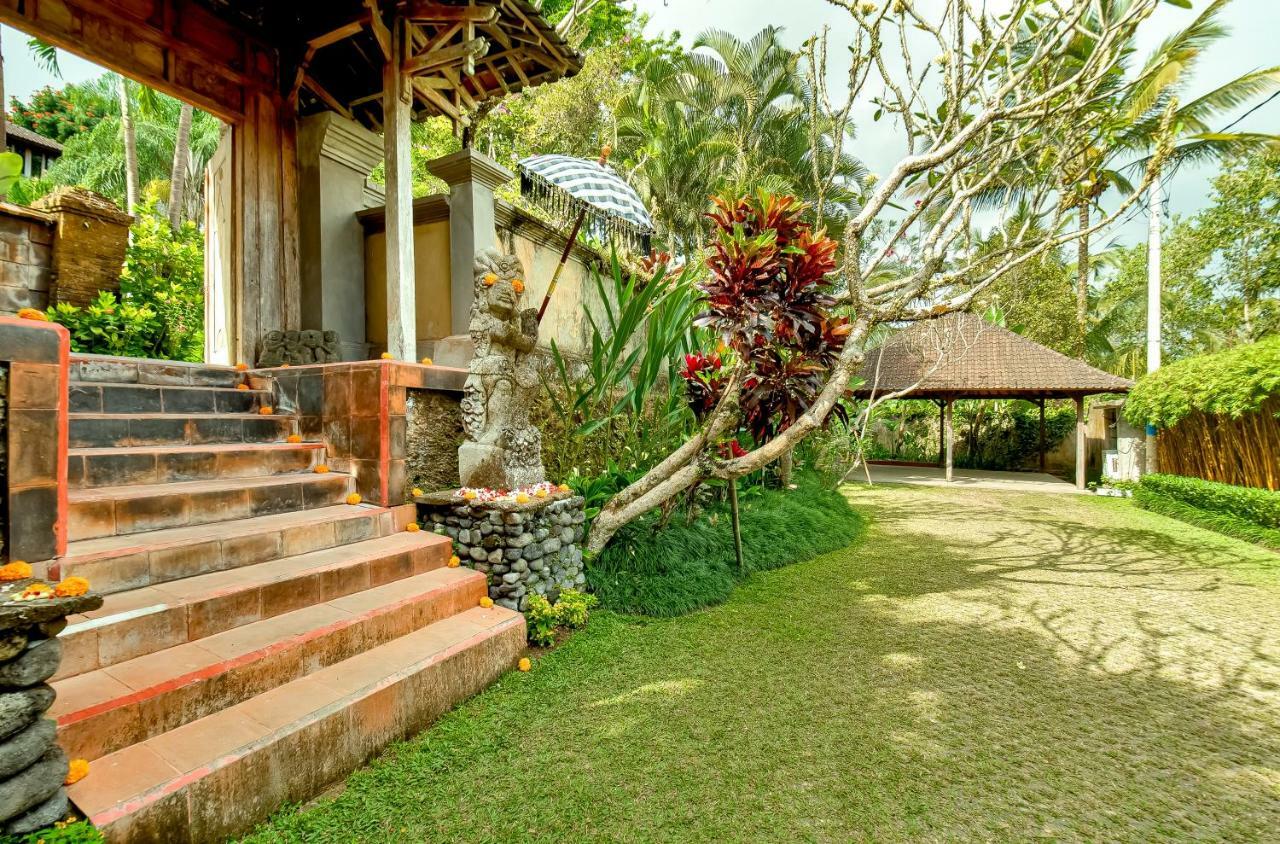 Villa Atas Awan ปายางัน ภายนอก รูปภาพ