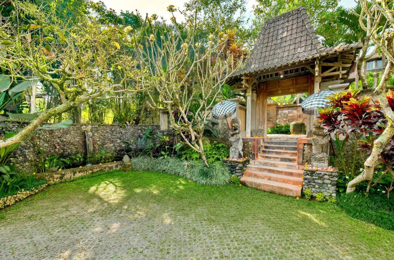 Villa Atas Awan ปายางัน ภายนอก รูปภาพ