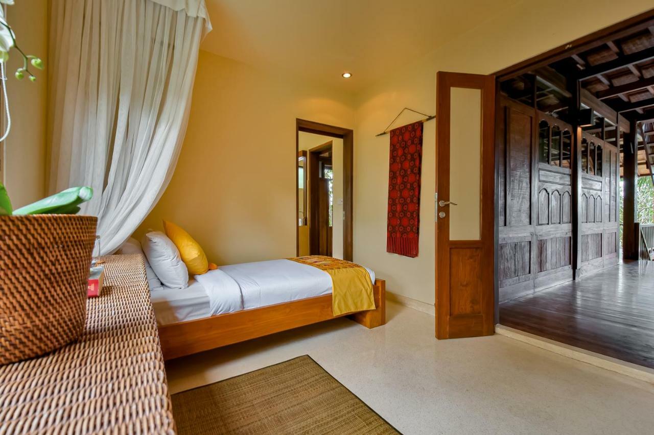 Villa Atas Awan ปายางัน ภายนอก รูปภาพ