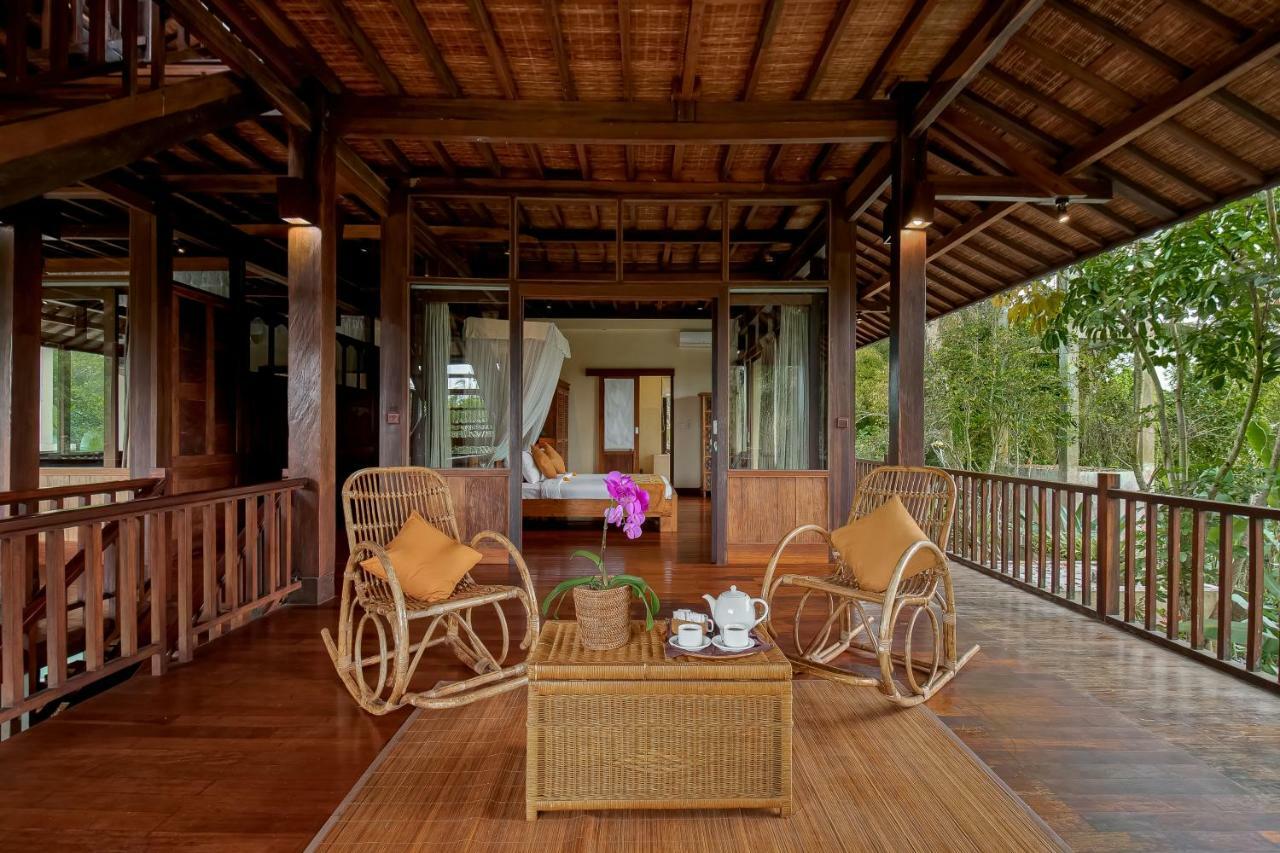 Villa Atas Awan ปายางัน ภายนอก รูปภาพ