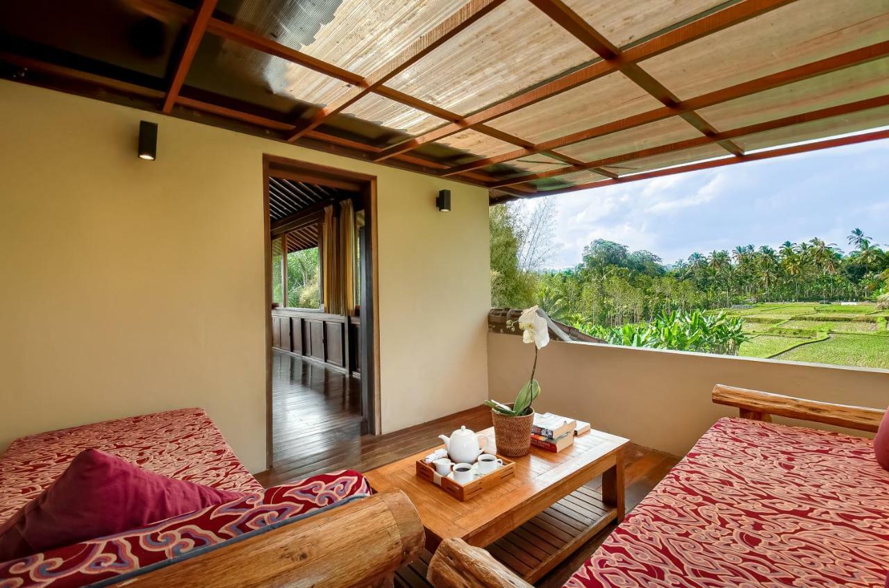 Villa Atas Awan ปายางัน ภายนอก รูปภาพ