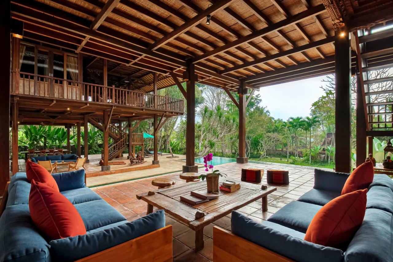 Villa Atas Awan ปายางัน ภายนอก รูปภาพ
