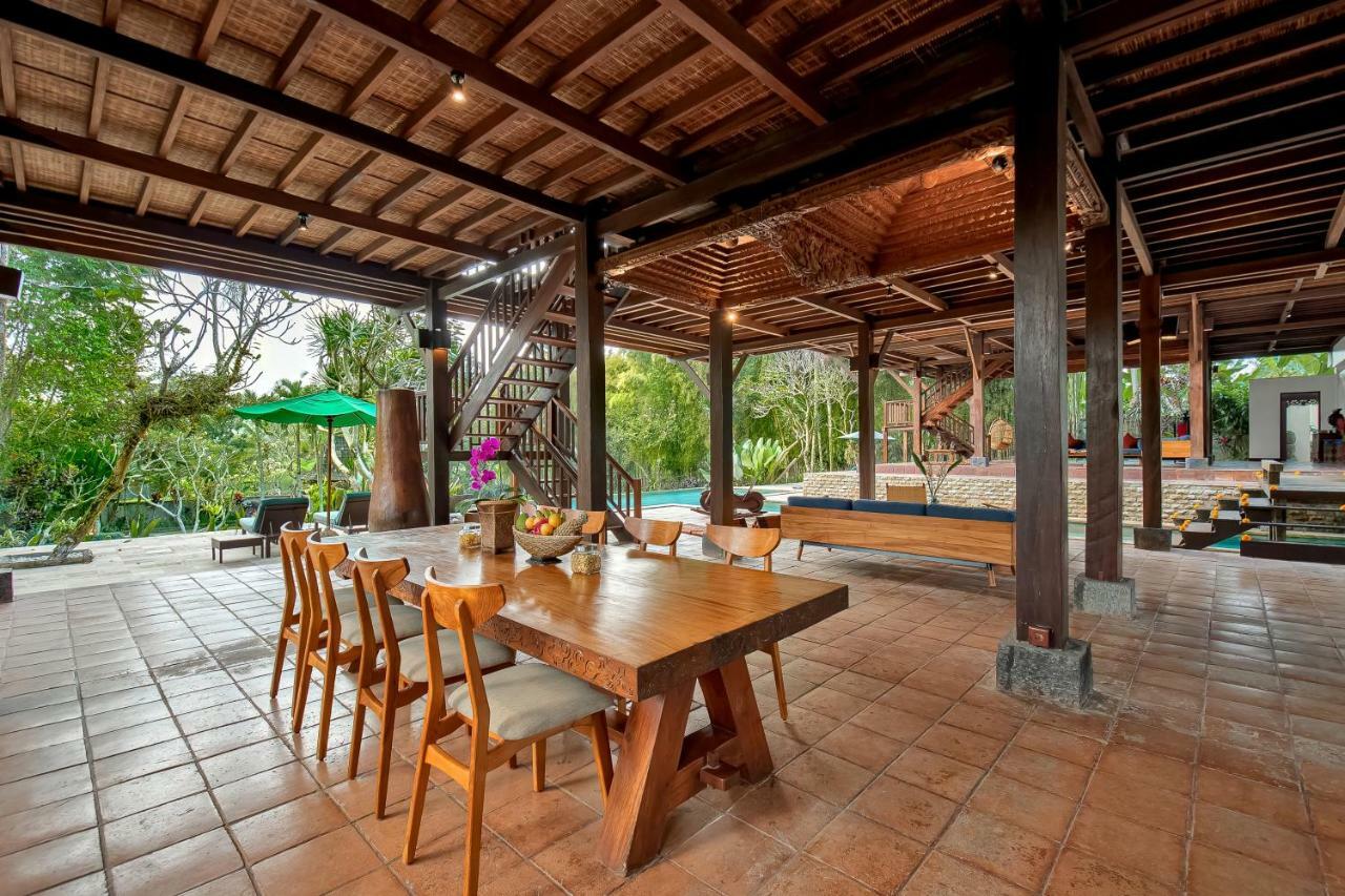 Villa Atas Awan ปายางัน ภายนอก รูปภาพ